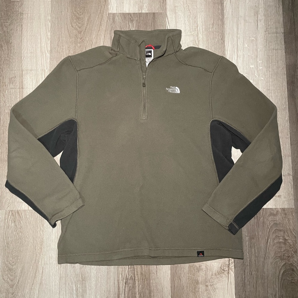 The north face fleece 1/4 zip pullover men’s M